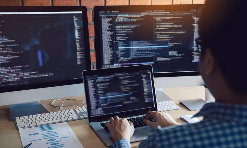 数据科学选型:R与Python如何赋能延平区网站建设?